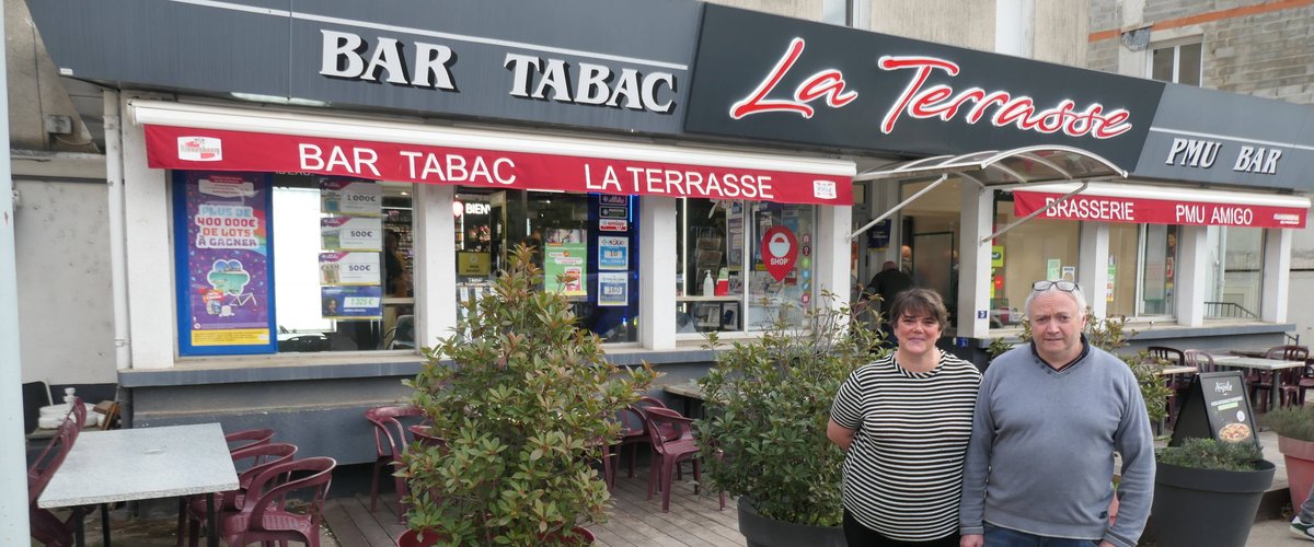 Luc-la-Primaube. Le bar – tabac La Terrasse rénové