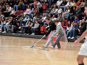 Handball : Rodez-Onet s'impose contre L'Union dans un match perturbé par... la pluie