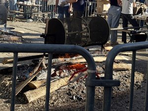 Fête de la châtaigne : près de 800 kg de plaisir grillés au coeur de la bastide de Sauveterre