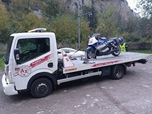 Le motard roulait à vitesse folle sur une route nationale, il repart sans sa moto et son permis après avoir été contrôlé à 200 km/h !