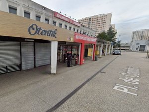 Fusillade et rixe géante à Poitiers : un mineur entre la vie et la mort, plusieurs touchés par balle... Ce que l'on sait des blessés