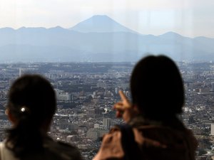 Après l'Espagne, le Japon redoute des inondations à cause de fortes pluies : 200 000 habitants appelés à évacués ce samedi