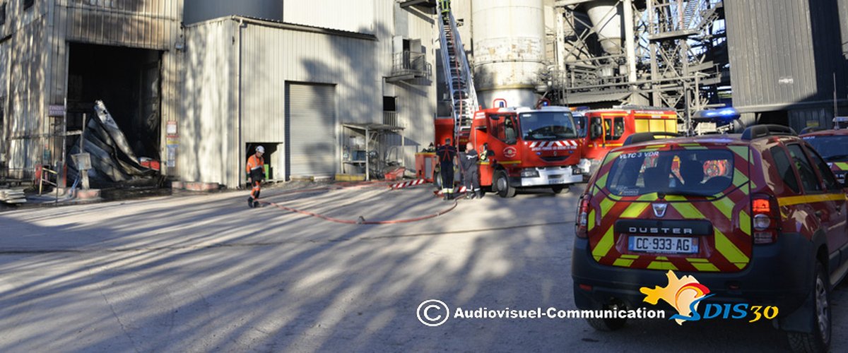 Gard : un feu se déclare dans un silo à charbon sur un site industriel classé Seveso, ce que l’on sait