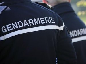 Les gendarmes accueillis par des coups et des insultes alors qu'ils tentaient de mettre fin à une violente dispute conjugale en Aveyron