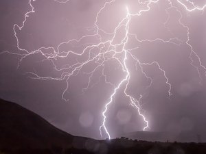 MÉTÉO. Orages : l'Hérault et l'Aude toujours en orange, la vigilance jaune étendue à 8 autres départements pour samedi