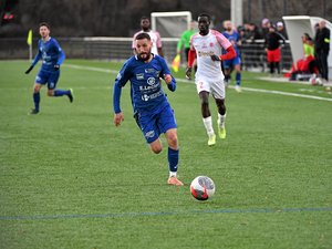 Football : la passe de trois pour Onet qui renverse Blagnac en 2e mi-temps !