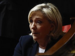 Procès des assistants parlementaires du RN : dix ans de prison, un million d'euros d'amende, inéligibilité... que risque Marine Le Pen à l'heure des réquisitions ?