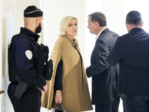 Procès des assistants parlementaires du RN : 5 ans d'inégibilité et 2 ans de prison ferme contre Marine Le Pen, 2 millions d'euros d'amende pour le parti, l'essentiel des réquisitions