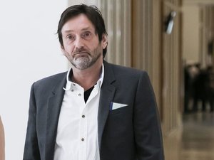 Pierre Palmade : accident, victimes, cocktail de drogues, détention, retour sur l'affaire en huit dates clés avant l'ouverture du procès mercredi