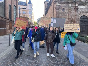 VIDÉO. "C'est un combat qui concerne tout le monde" : des centaines de manifestants à Rodez pour lutter contre les violences sexistes et sexuelles