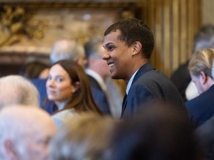 Il se faisait de plus en plus discret : à quelle occasion le chanteur Stromae a-t-il fait un retour surprise ?