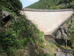 Vingt-cinq communes en alerte : la rupture de ce barrage de l'Aveyron aura lieu ce jeudi 28 novembre