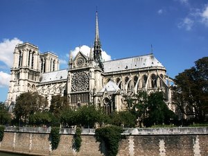 Une entreprise aveyronnaise va être diplômée par Emmanuel Macron pour son engagement dans la restauration de Notre-Dame