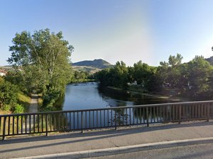 Triste découverte à Millau : le corps d'un homme en tenue de pêcheur retrouvé dans le Tarn