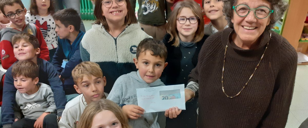 Espalion. Les écoliers de Sainte-Marie ont couru pour Octobre Rose !