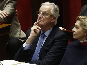 La première motion de censure a été adoptée par les députés : Michel Barnier et son gouvernement renversés