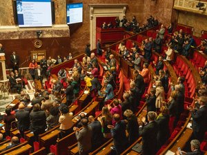 Censure du gouvernement Barnier : ces départements dans lesquels les députés ont tous voté pour la motion