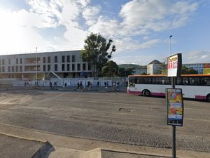 Alerte dans un lycée du Gard : évacuation des élèves et grosse mobilisation policière après la fausse information de l'intrusion d'un homme armé