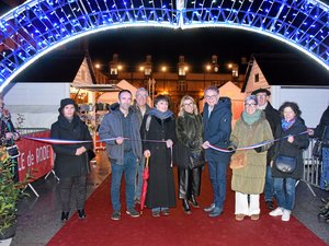 Ouverture du marché de Noël, de la patinoire... Ça y est, les fêtes de fin d'année sont lancées à Rodez !