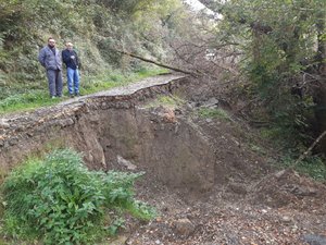 Après un important glissement de terrain en Aveyron, 7 mois plus tard, La RD148 est rouverte entre Rulhe d'Auzits et la RD5