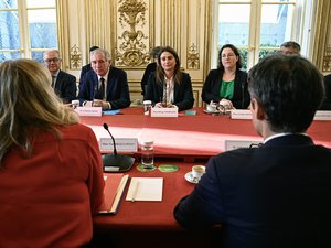 Réforme des retraites, 49.3 : y aura-t-il un gouvernement Bayrou à Noël, quel sera-t-il et pour combien de temps ?