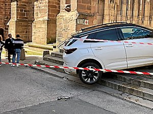 2024 en Aveyron : il termine sa folle course sur les marches de la cathédrale de Rodez, 