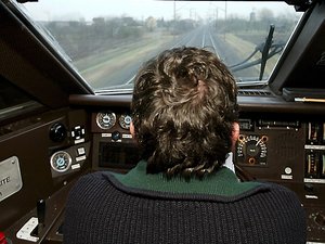 Suicide d'un conducteur de train de la SNCF le soir du réveillon de Noël : qu'est-ce le dispositif Vacma qui a permis de stopper en urgence le TGV ?