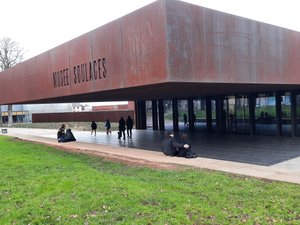 Le concours Univers S, du musée Soulages et du Département, est ouvert jusqu'au 24 janvier