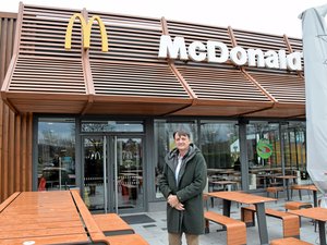 25 ans après le démontage du McDonald's de Millau, Rodez est-il devenu le paradis du fast-food ?