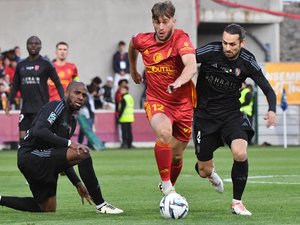 L'ancien attaquant de Rodez, Killian Corredor, avec Kylian Mbappé et Ibrahima Konaté dans le onze type du week-end du quotidien L'Équipe