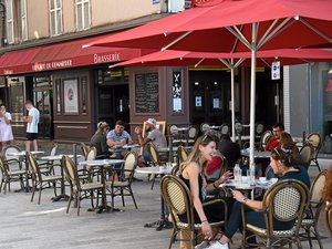 Et si les bars et les cafés français étaient bientôt inscrits au patrimoine immatériel de l'humanité de l'Unesco ?