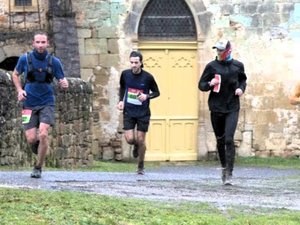 Quatre formats de course et une cascade en Aveyron pour l'édition du trail des Ruthènes