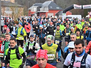 DIAPORAMA. Course à pied : à Nicolas Rigal et Sophie Marre le 12 km du trail hivernal du Lévézou ce dimanche, revivez la course en images