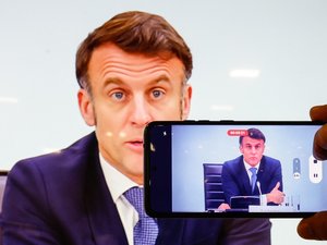 Guerre en Ukraine : avant d'éventuels pourparlers, Emmanuel Macron met en garde contre 