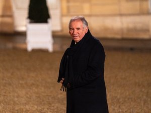 Gouvernement Bayrou : ce qu'il faut savoir sur la nouvelle motion de censure, déposée par le Parti socialiste