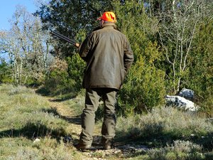 Accident de chasse : un homme de 41 ans mortellement touché par balle lors d'une battue au sanglier dans le Lot