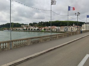 Disparition d'un père de famille à Bayonne : il a été vu chuter dans le fleuve par la vidéosurveillance, l'homme de 34 ans est décédé