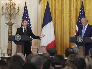 Guerre en Ukraine : comment s'orchestrerait ce possible envoi de troupes évoqué par Emmanuel Macron ?