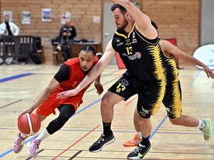 Basket-ball : Rodez fait coup double