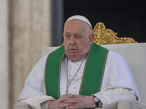 Santé du pape François : victime de deux crises respiratoires, l'état du pontif se dégrade