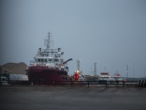 Collision entre un pétrolier et un cargo en mer du Nord : incendie en cours, membre d'équipage disparu... le point ce mardi