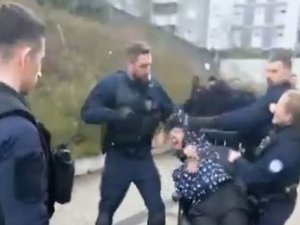 VIDÉO. Insultes, coup de poing, état mental instable... ce que l'on sait des actes de violences d'un policier envers un homme en fauteuil roulant