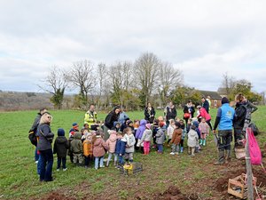 Des légumes produits par la Ville à destination des crèches : au haras de Rodez, l'activité de maraîchage est 