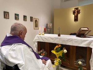 Pape François : message aux fidèles, première photo... comment se porte le souverain pontife, après un mois d'hospitalisation ?