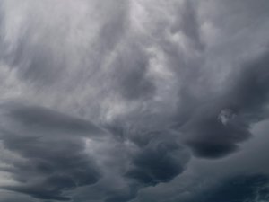 CARTES. Météo : pluie, rafales du vent d'autan jusqu'à 110 km/h et neige au programme ce mercredi 19 mars en Occitanie