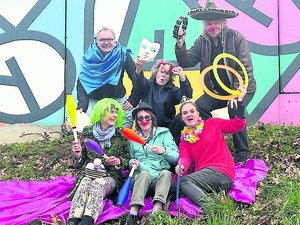 "Mettre des étincelles dans les yeux du public", pendant trois ans, le festival Cap Mômes va valoriser une commune de l'Aveyron et son territoire
