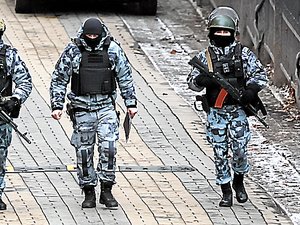 Guerre en Ukraine : les policiers russes 