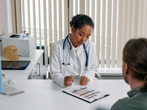PMA : hausse des demandes et des donneurs, fin de l'anonymat, stocks caducs... le gouvernement acte des évolutions majeures