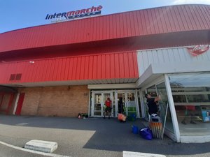 Intermarché envisage de fermer 30 supermarchés qu'il a rachetés à Casino, dont six en Occitanie et deux en Aveyron : 680 emplois menacés