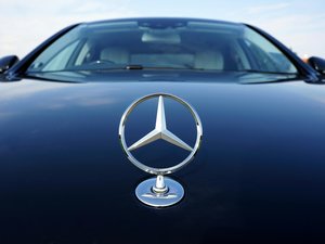 Airbags Takata : après Citroën et Volkswagen, au tour de Toyota et Mercedes de rappeler des véhicules, découvrez la liste des modèles concernés